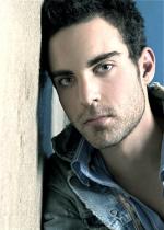 Nik Tyler: 500x700 / 62 Кб