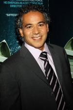 Джон Ортис: 267x400 / 23 Кб