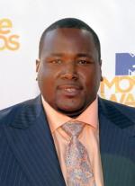 Куинтон Аарон: 290x400 / 22 Кб