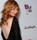 Викки Льюис: 191x205 / 10 Кб