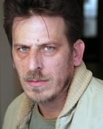 Ви Джей Фостер: 1641x2048 / 680 Кб