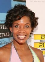 J. Karen Thomas: 292x400 / 28 Кб