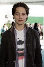 Грегори Смит: 267x400 / 21 Кб