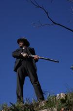 Аден Янг: 1365x2048 / 211 Кб