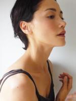 Сандрин Холт: 480x639 / 34 Кб