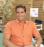 Джеймс Кэвизел: 377x400 / 37 Кб