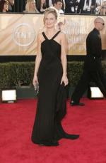 Мэри Линн Райскаб: 263x400 / 24 Кб