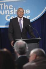 Джеймс Лежер: 427x640 / 31 Кб