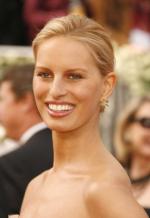 Каролина Куркова: 276x400 / 18 Кб