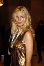 Каролина Куркова: 266x400 / 21 Кб