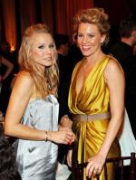 Элизабет Бэнкс: 303x400 / 33 Кб