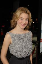 Элизабет Бэнкс: 267x400 / 21 Кб