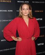 Лили Собески: 327x400 / 23 Кб