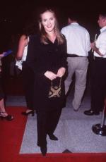 Алисия Сильверстоун: 261x400 / 19 Кб