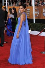 Фрида Пинто: 266x400 / 26 Кб