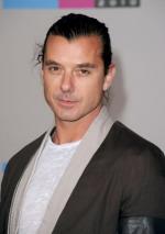 Гэвин Россдэйл: 283x400 / 17 Кб