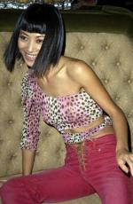 Бай Лин: 261x400 / 31 Кб