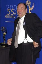 Джеймс Гандольфини: 267x400 / 21 Кб