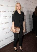 Мена Сувари: 283x400 / 21 Кб