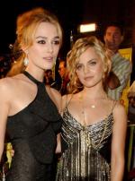 Мена Сувари: 298x400 / 34 Кб