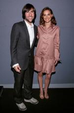 Джейсон Шварцман: 263x400 / 20 Кб