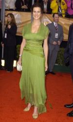 Рэйчел Гриффитс: 240x400 / 23 Кб