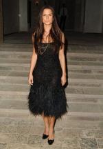 Рона Митра: 279x400 / 26 Кб