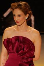 Вера Фармига: 400x600 / 39 Кб