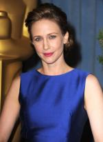 Вера Фармига: 292x400 / 20 Кб