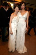 Вера Фармига: 267x400 / 22 Кб