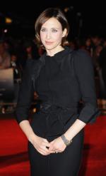 Вера Фармига: 779x1280 / 111 Кб