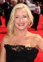 Анджела Кинси: 1410x2048 / 533 Кб