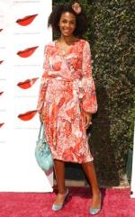 Марша Томасон: 249x400 / 35 Кб