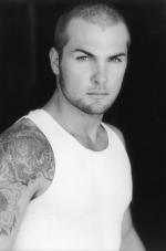 Брэд Хоукинс: 450x680 / 34 Кб