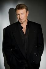 Marshal Hilton: 699x1048 / 66 Кб