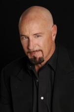 Marshal Hilton: 315x475 / 15 Кб