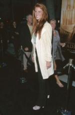 Энджи Эверхарт: 264x400 / 15 Кб