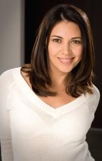 Сейди Лопес: 1312x2048 / 353 Кб