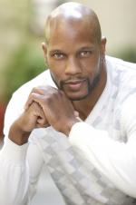 Дуэйн Эдвэй: 1363x2048 / 245 Кб