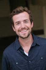 Michael Hyland: 1367x2048 / 392 Кб