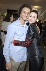 Джули Дрейфус: 260x400 / 25 Кб