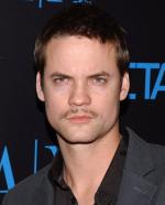 Шейн Уэст: 323x400 / 25 Кб