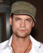 Шейн Уэст: 328x400 / 24 Кб