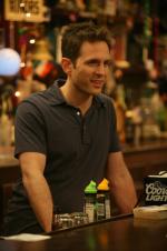 Гленн Хоуэртон: 435x653 / 46 Кб