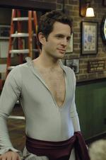 Гленн Хоуэртон: 434x653 / 57 Кб