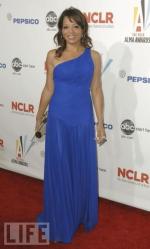 Лорен Луна Велес: 359x594 / 30 Кб