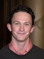 Джонатан Такер: 301x400 / 21 Кб