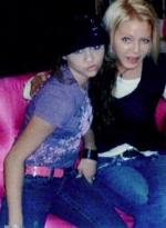 Кирстен Мариотт: 183x250 / 12 Кб