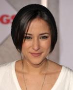 Зельда Уильямс: 325x400 / 19 Кб