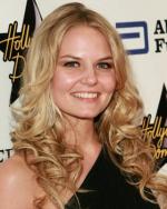 Дженнифер Моррисон: 320x400 / 32 Кб